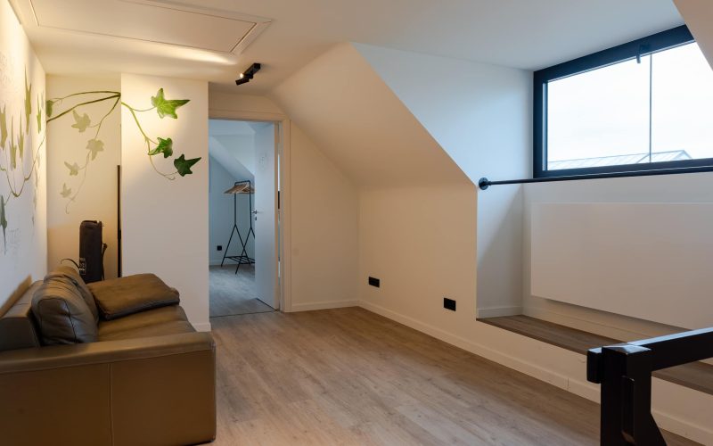 Hal boven: yogaruimte